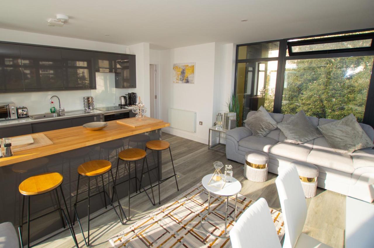 * Panoramic Penthouse With Sea & City Views Bournemouth Exteriör bild