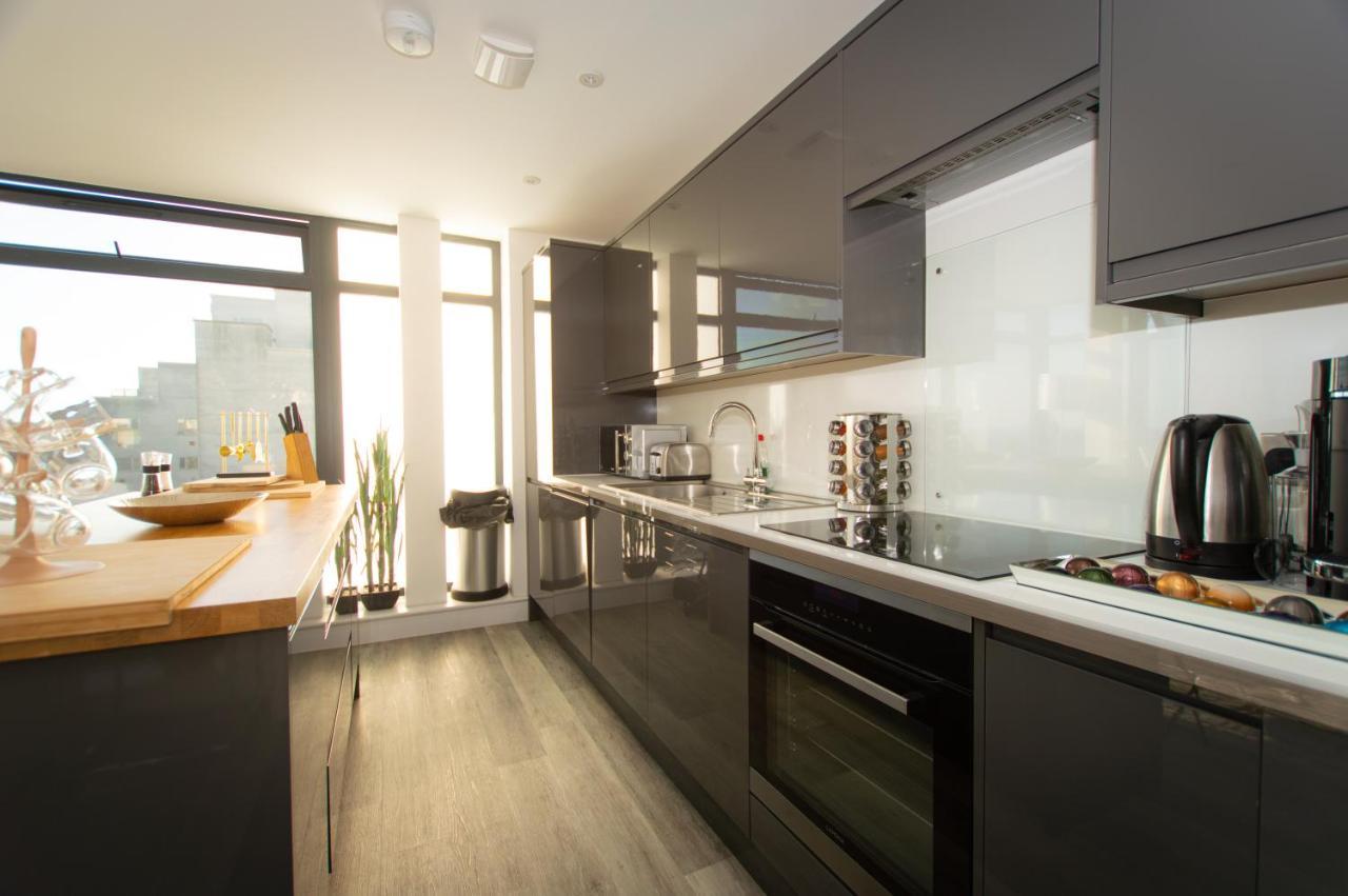 * Panoramic Penthouse With Sea & City Views Bournemouth Exteriör bild