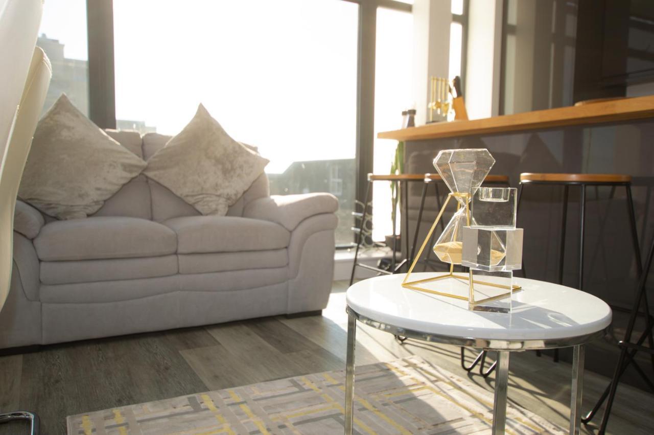 * Panoramic Penthouse With Sea & City Views Bournemouth Exteriör bild